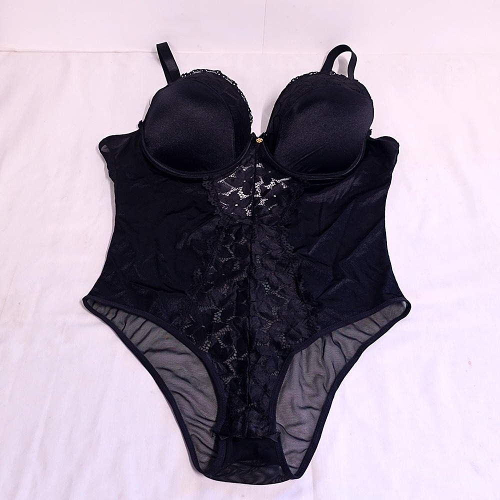 Daisy Fuentes Bodysuit Womens 2X Black Lace Underwire Adjustable Straps